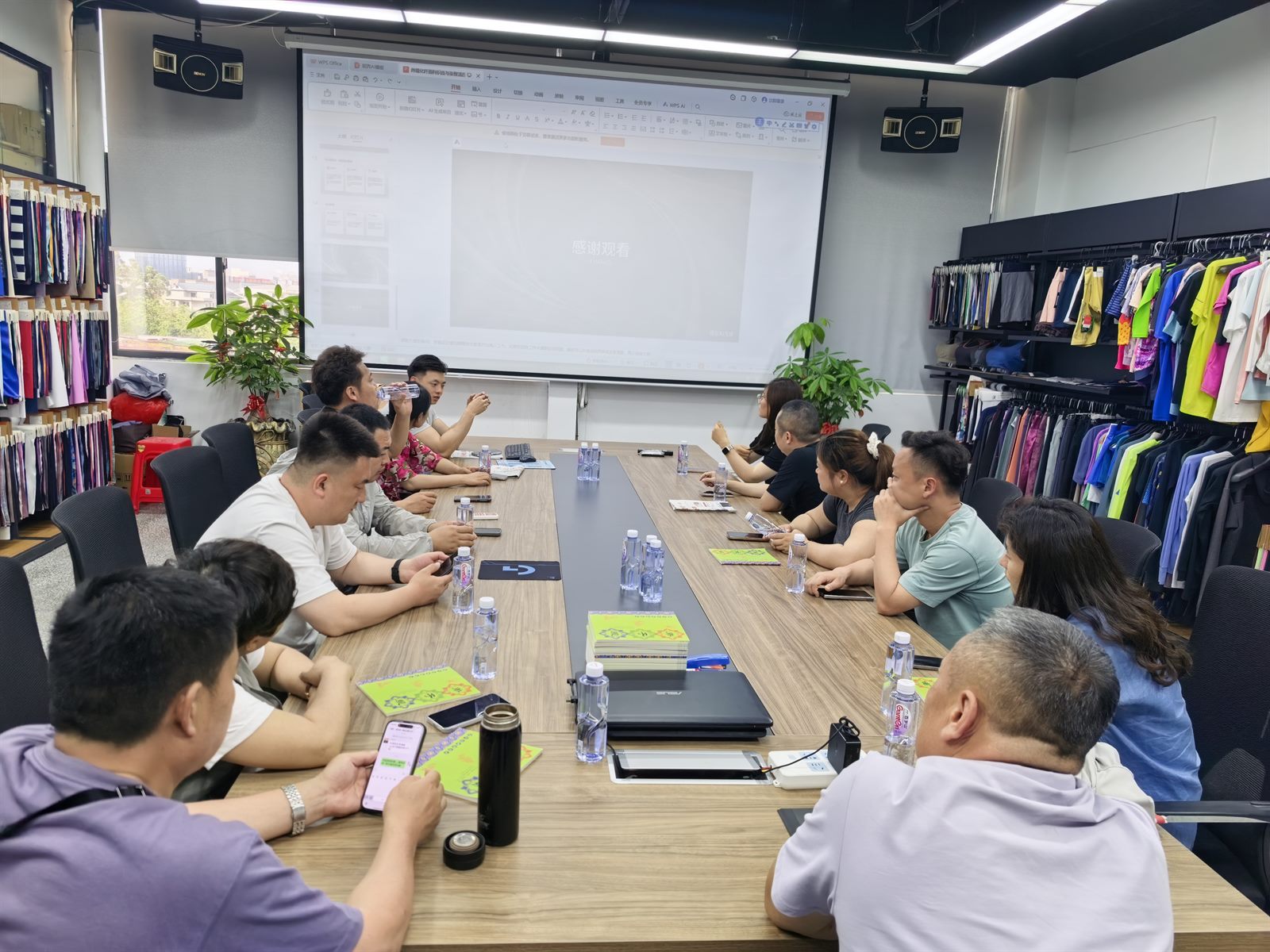 山东客户一行莅临宗德纺织参观交流
