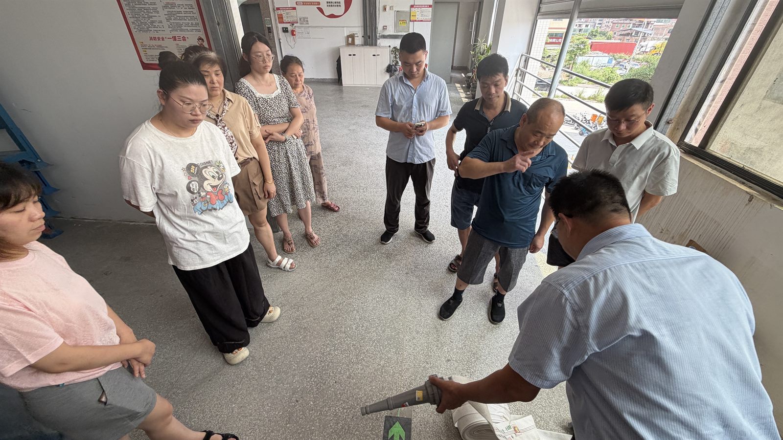 宗德纺织组织开展消防安全应急演练